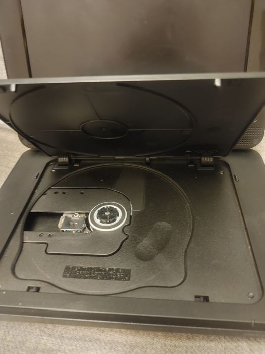 Портативный, автомобильный dvd плеер sony dvp-fx875