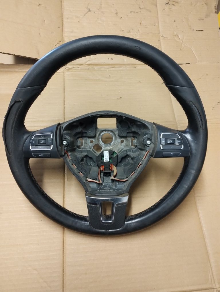 Kierownica wielofunkcyjna golf 6