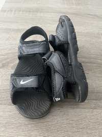 Sandały chłopięce Nike 29,5