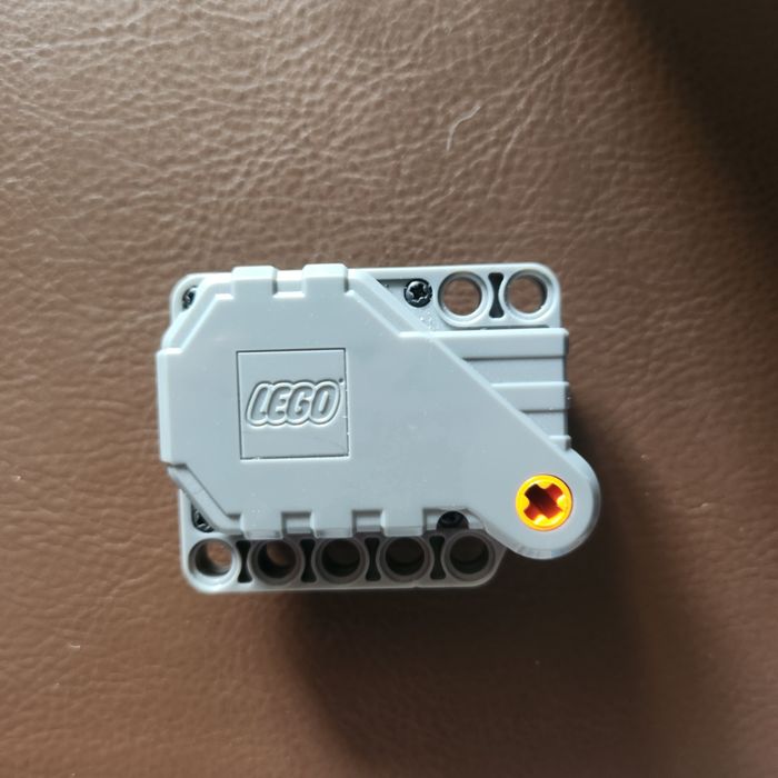 Моторчик для LEGO