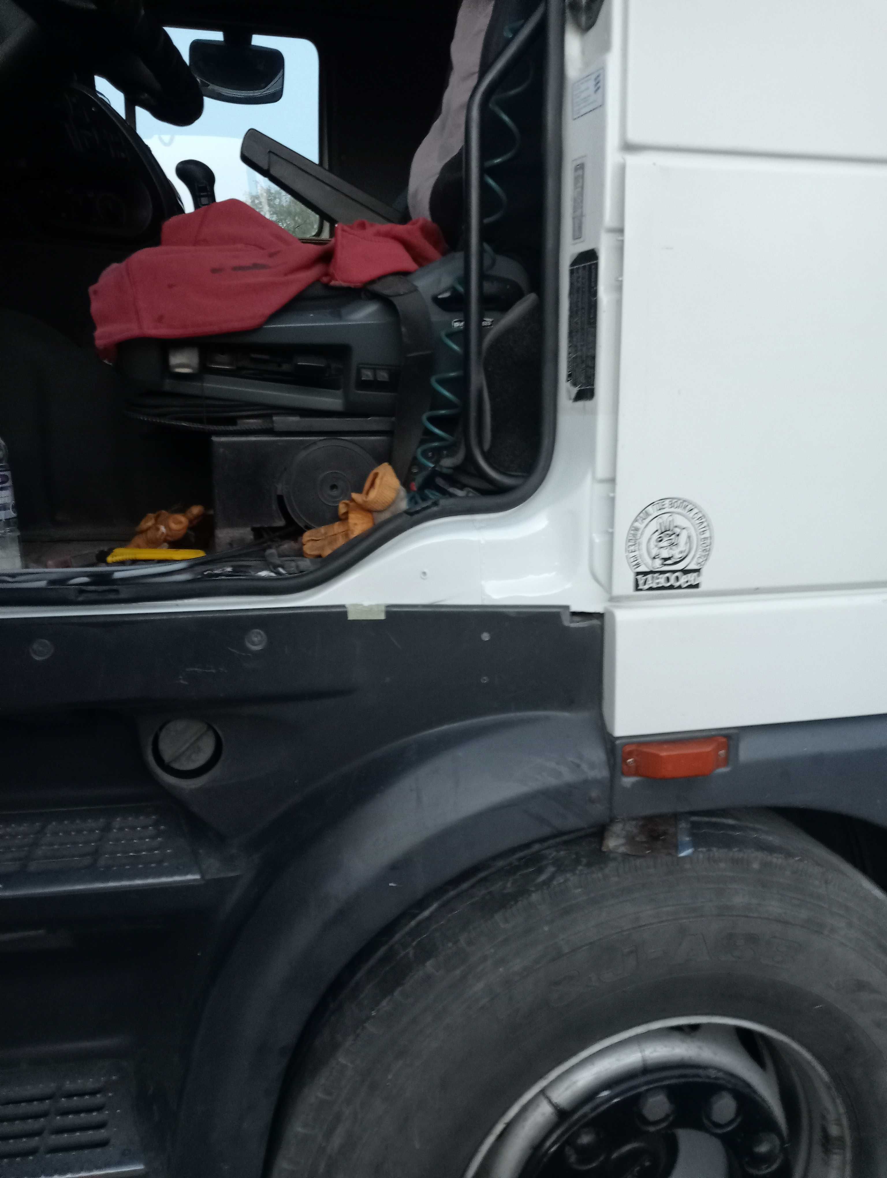 Продам DAF 95  430