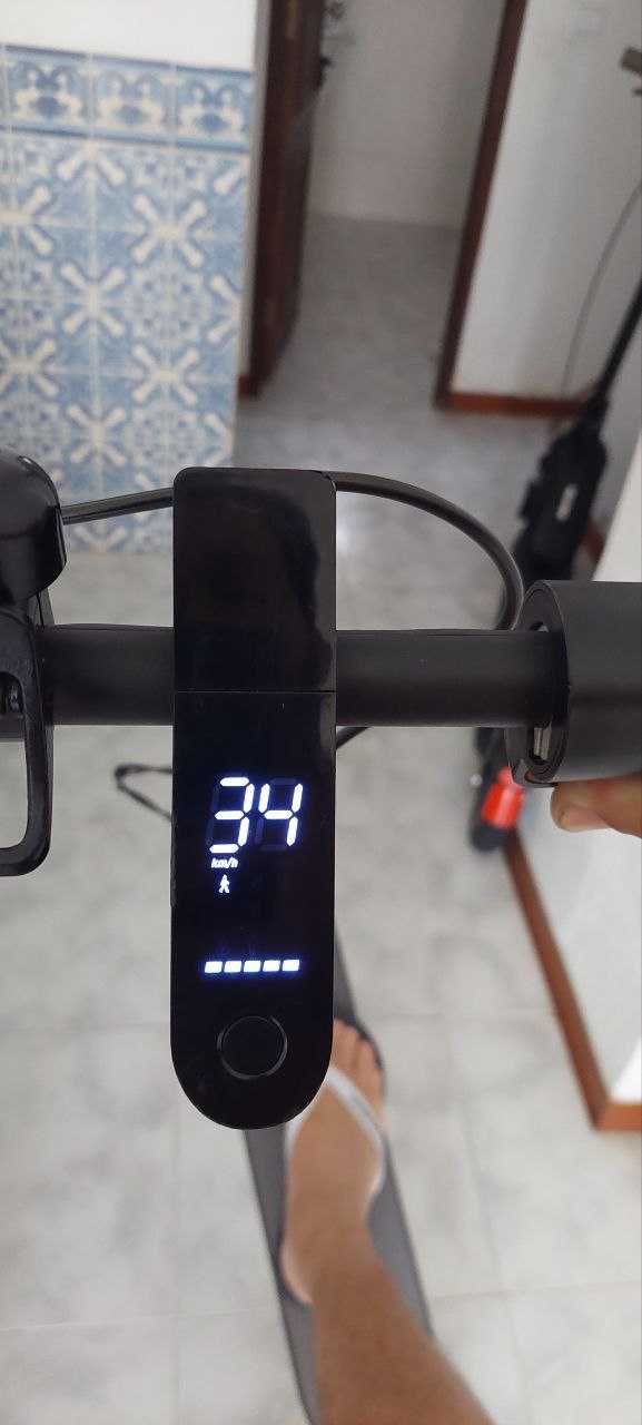 Trotinete Eletrica XIAOMI PRO Scooter €150 Para vender logo.