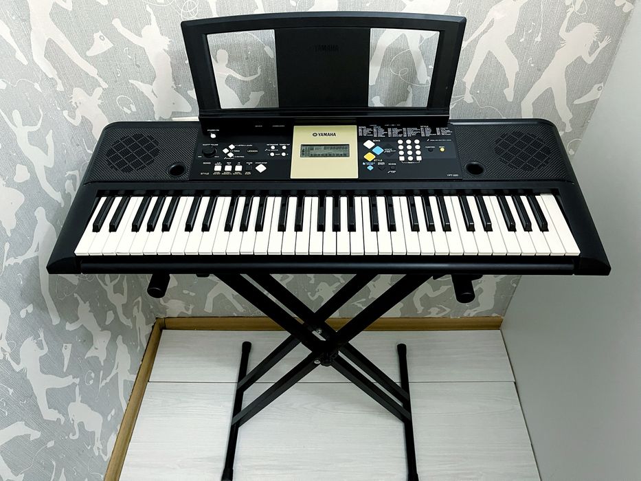 Синтезатор Yamaha YPT-220!!! Крута модель! Піаніно.