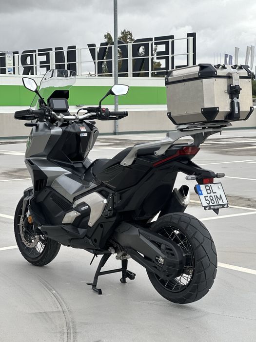 HONDA X-ADV 750 - Como Nova, C/ Topcase!