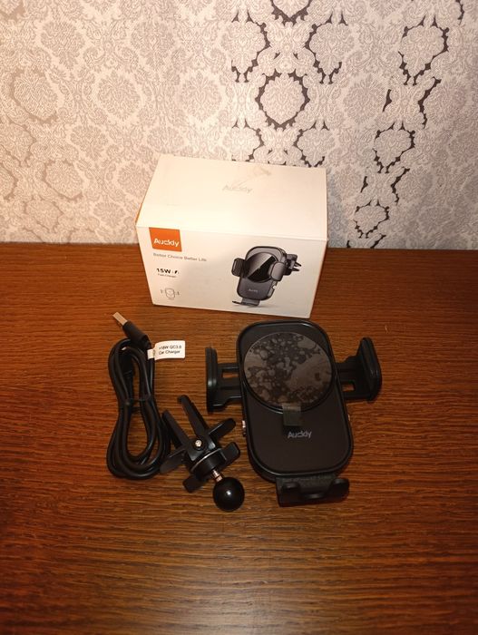 Bezprzewodowa ładowarka Auckly