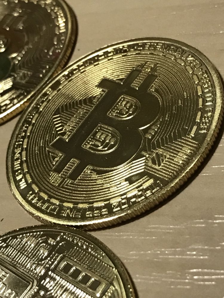 Монети BITCOIN монеты БИТКОИН новые (без пластиковых капсул)