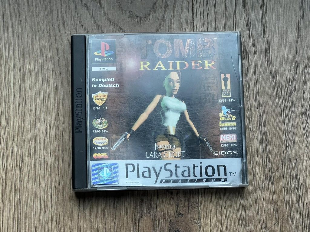 TOMB RAIDER na PlayStation 1
