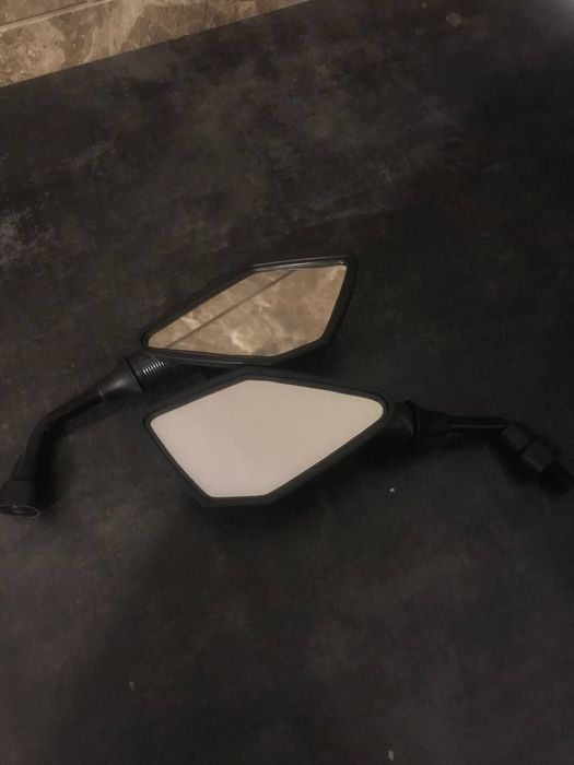 Новые Спортивные Боковые Зеркала для Мотоцикла/Скутера (Черный Карбон)