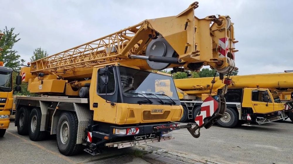 Grove GMK 3055  Stan BDB.1 wlasciciel w DE.Pazdziernik w Czestochowie.149 k Euro