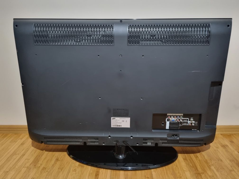 Telewizor 40 cali  Samsung LE40A551P2R