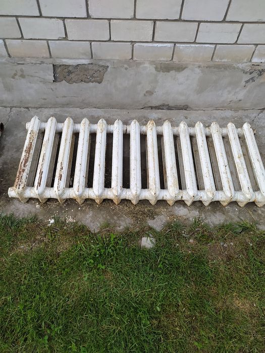 Продам батареї в хорошому стані