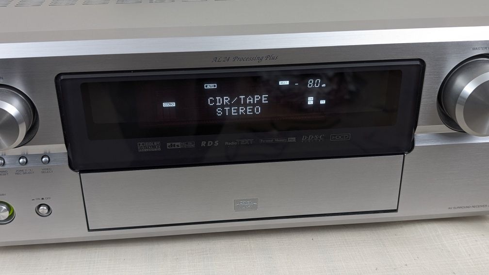 Denon AVR-3805 Wysokiej klasy amplituner kina domowego z pilotem