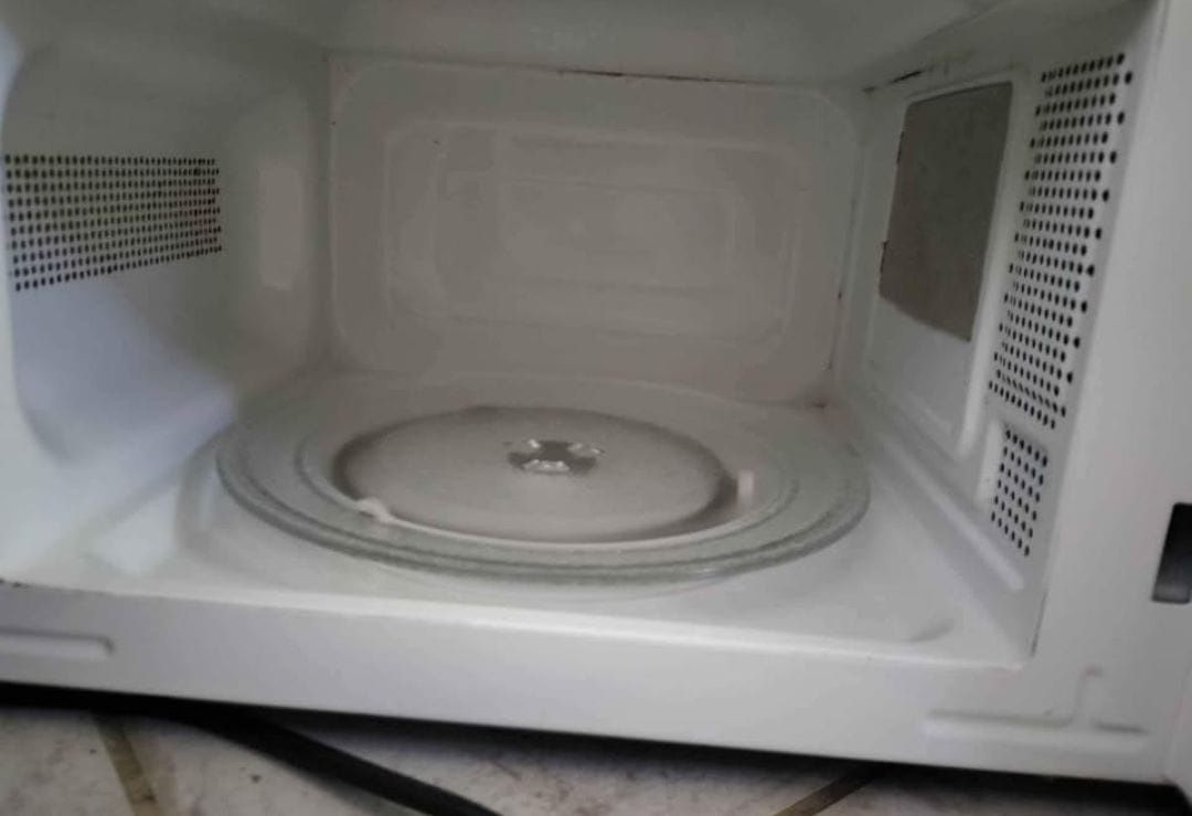 Microondas Branco