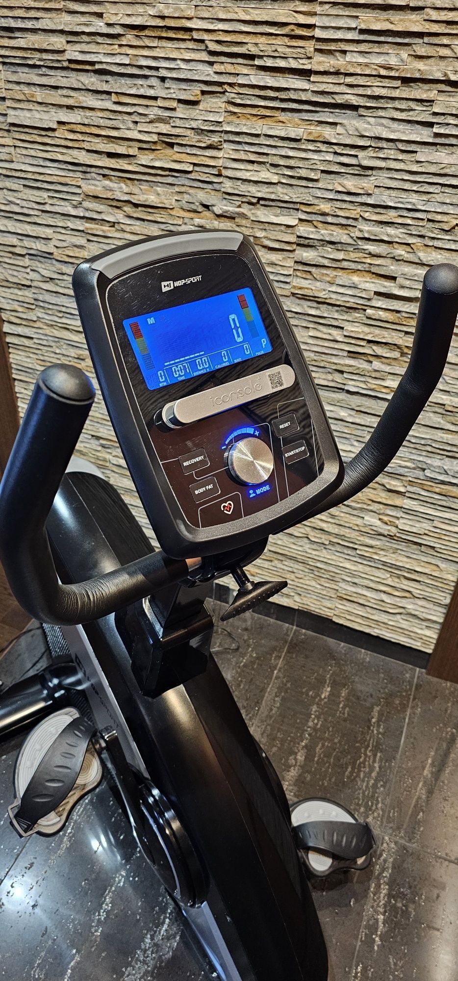 Rower leżący elektryczno-magnetyczny HS-070L Helix srebrny
Reviews
5 o