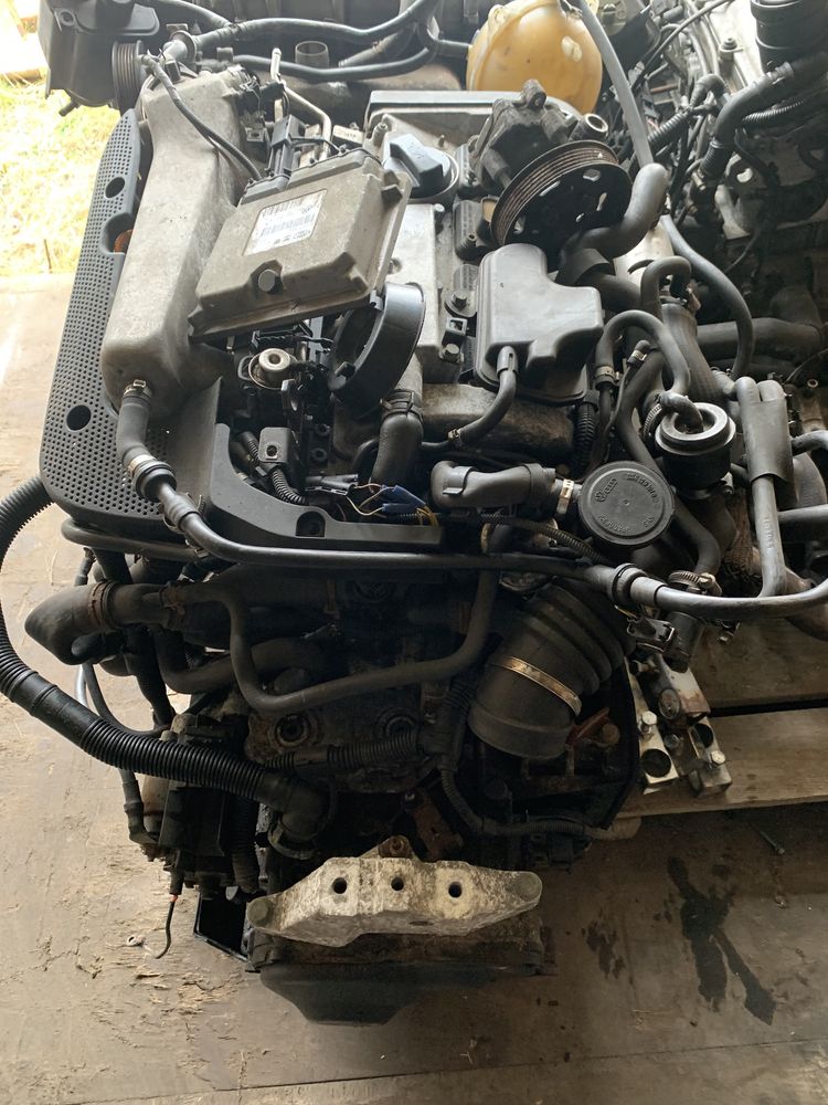 Silnik 1,8 turbo ARZ kompletny za skrzynią biegów automat
