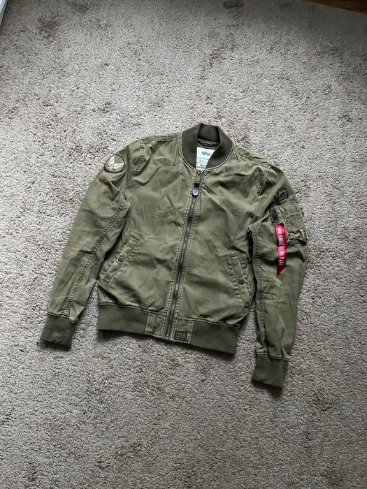 Бомбер Alpha Industries