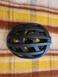 Kask rowerowy LAZER LZB-10 TONIC z systemem MIPS czarny.