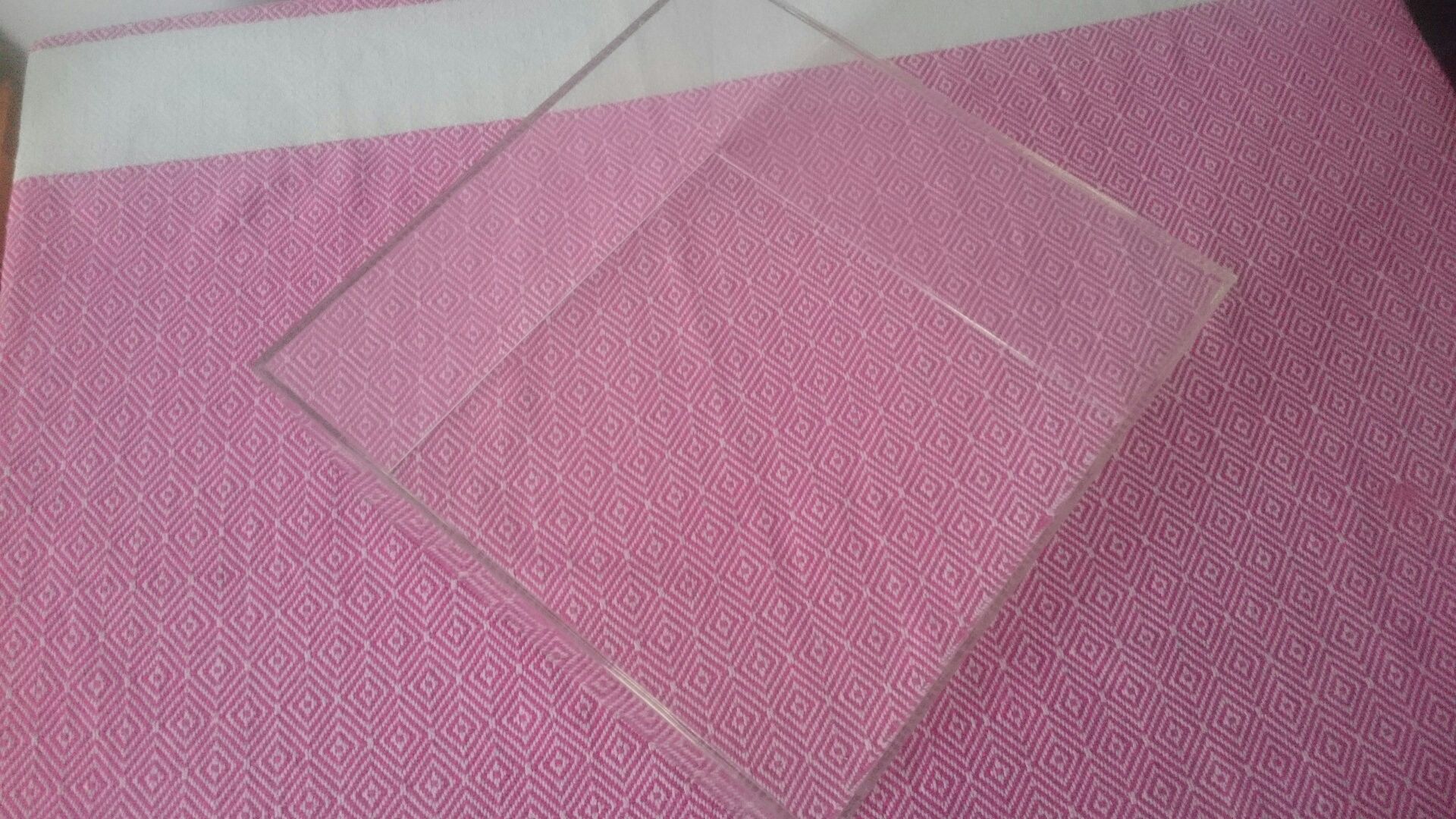 Gablotka plexi dla kolekcjonerów