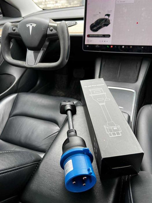 Штекер для зарядного пристрою Tesla Gen 2 (32А, 7.3 kWt)
