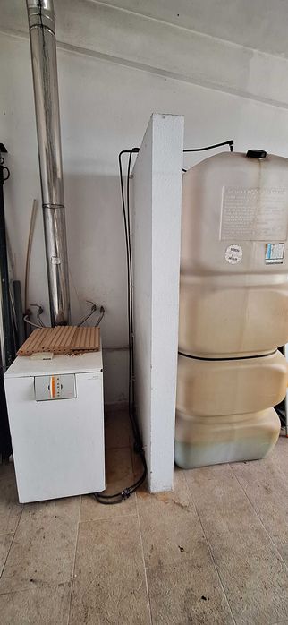 Caldeira ROCA Laia GTI + Depósito 1,000 litros (120 gasóleo incluidos)