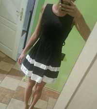 Czarno biała sukienka
