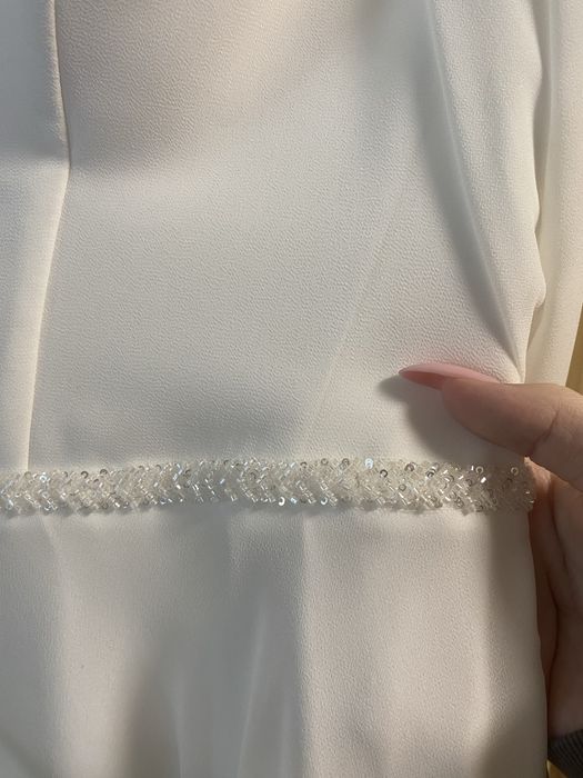 Біла сукня (випускна,весільна)