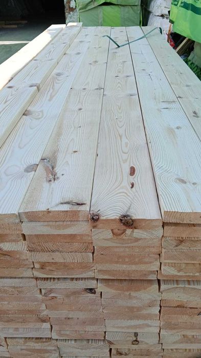 Deska sosnowa heblowana 28x145  5,40