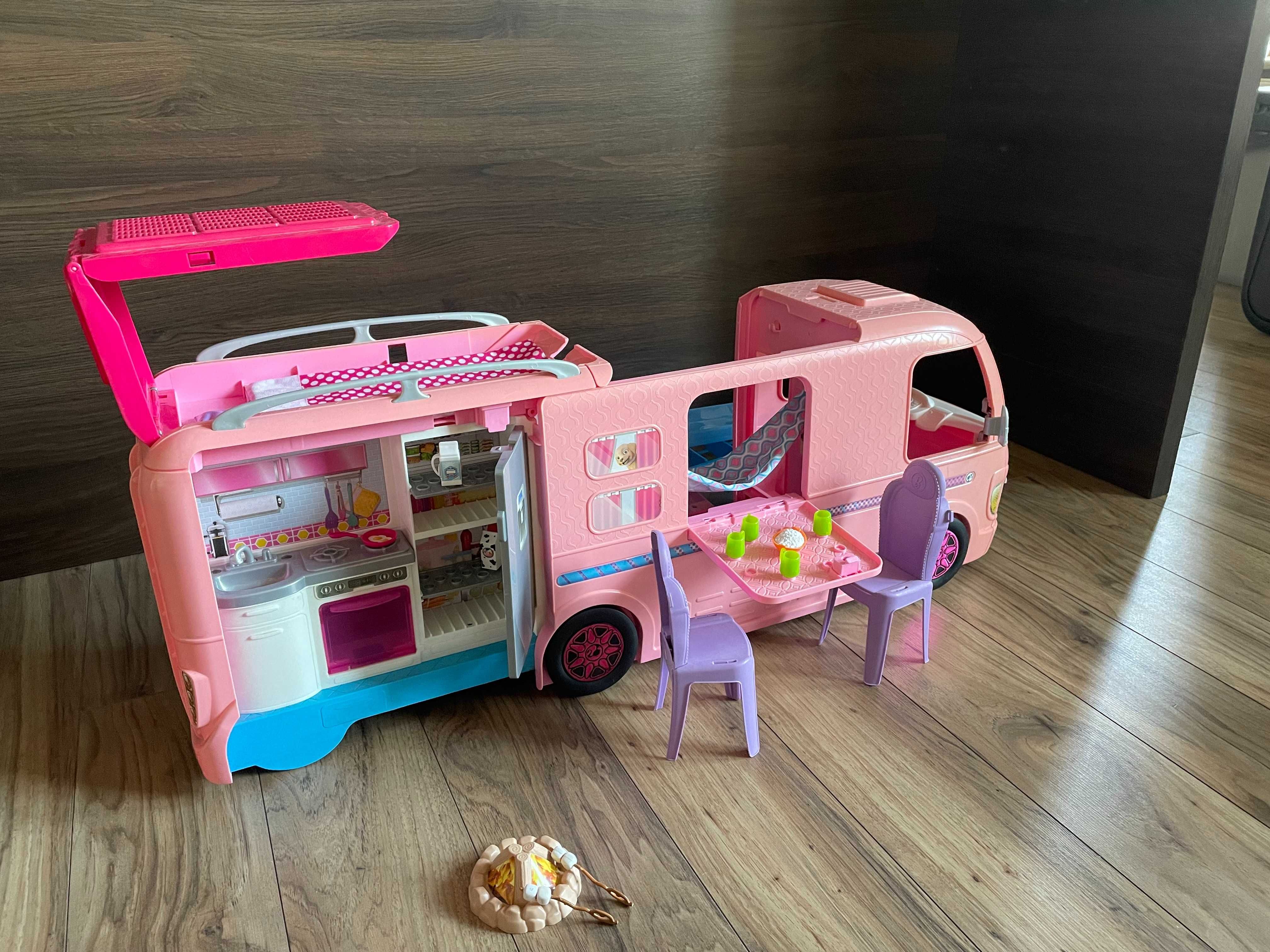 Kamper Camper Barbie FBR34