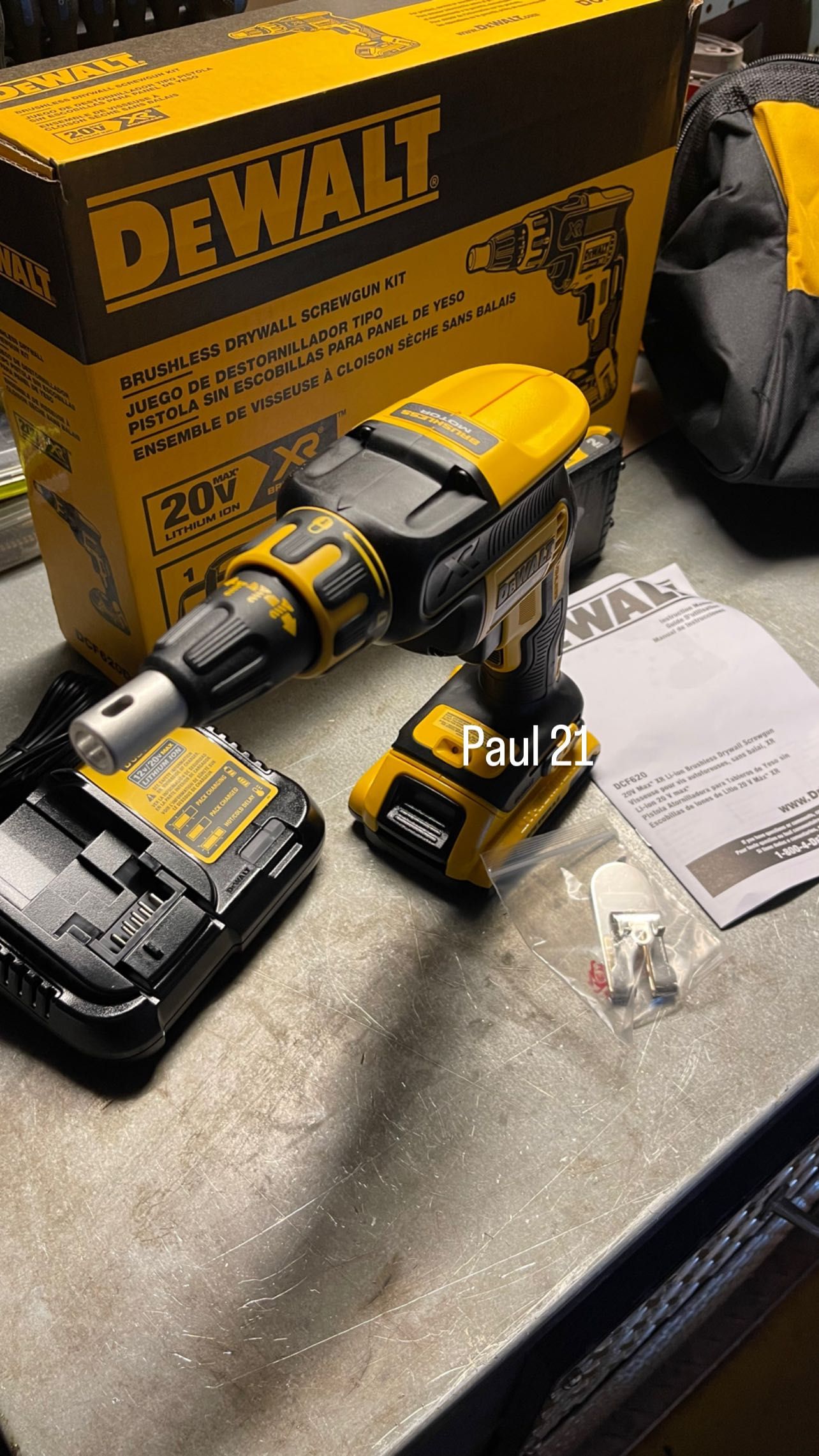 Dewalt          Pladur