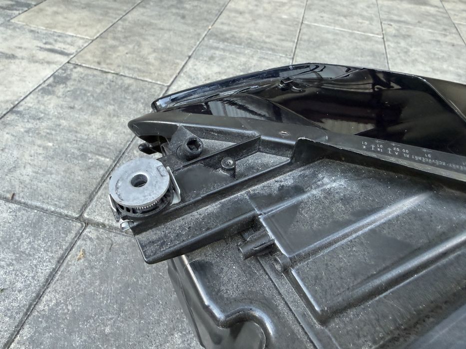Reflektor lewy Vw Golf 7.5 GTI lift.