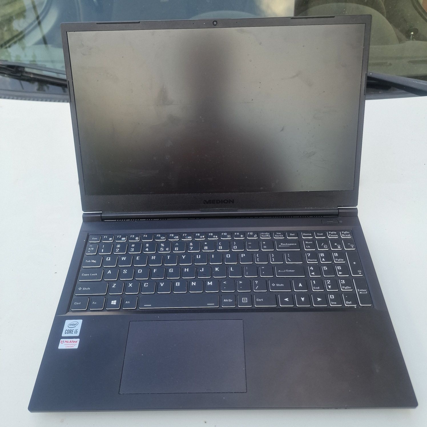 Medion Erazer GTX 1650Ti Intel Core i5-10300H