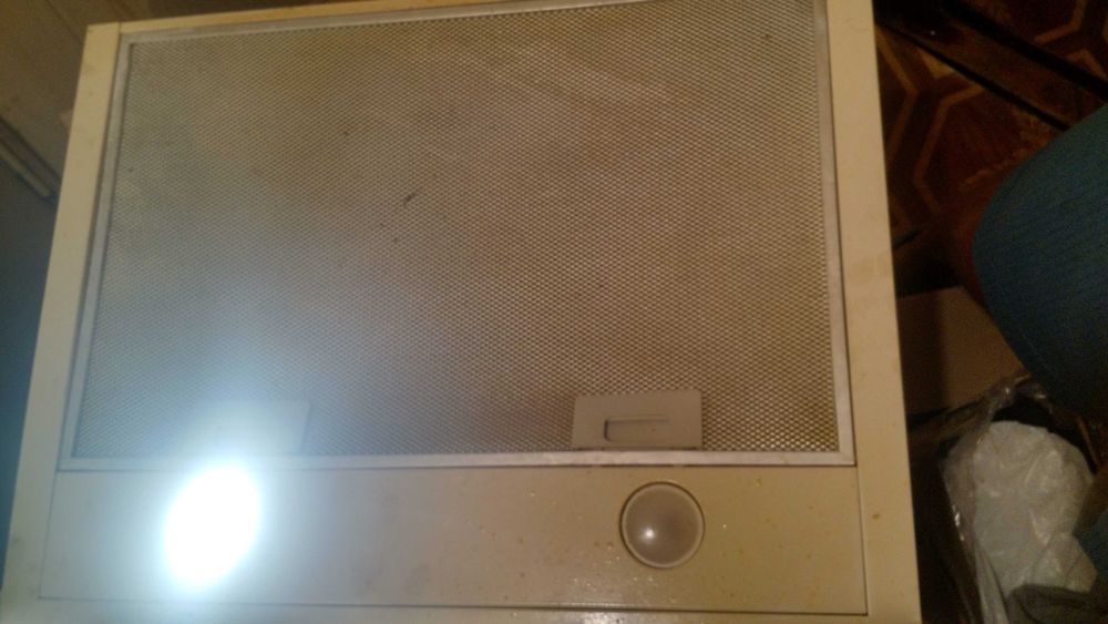 Витяжка кухонна рабоча ELEYUS WELLA 650 LED 60 BL б/в