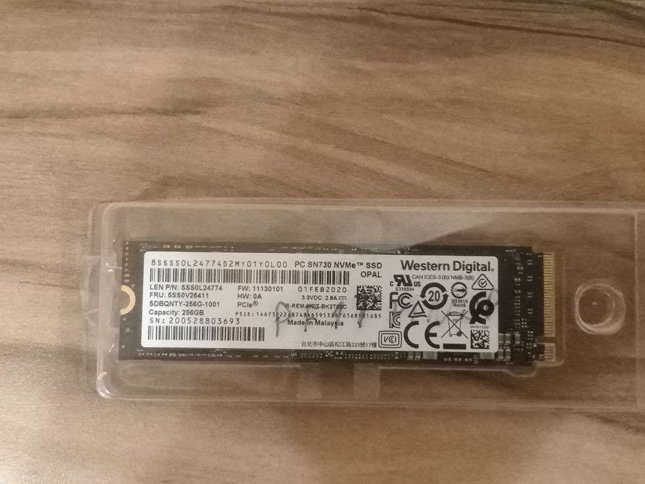 Накопичувач до ноутбуку nvme m.2 SSD Western Digital 250GB