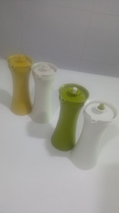 Galheteiros  tupperware