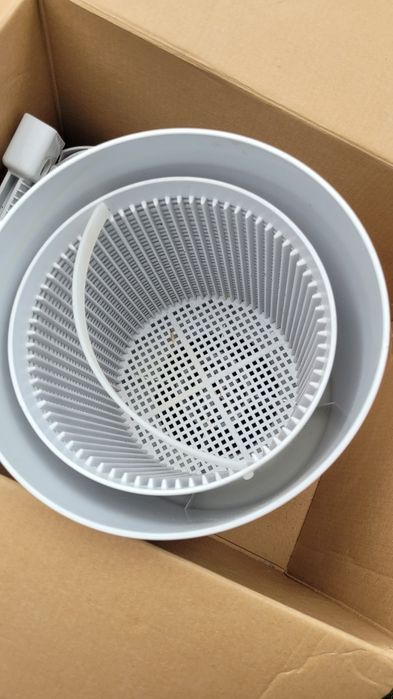 Sprzedam skimer do basenu