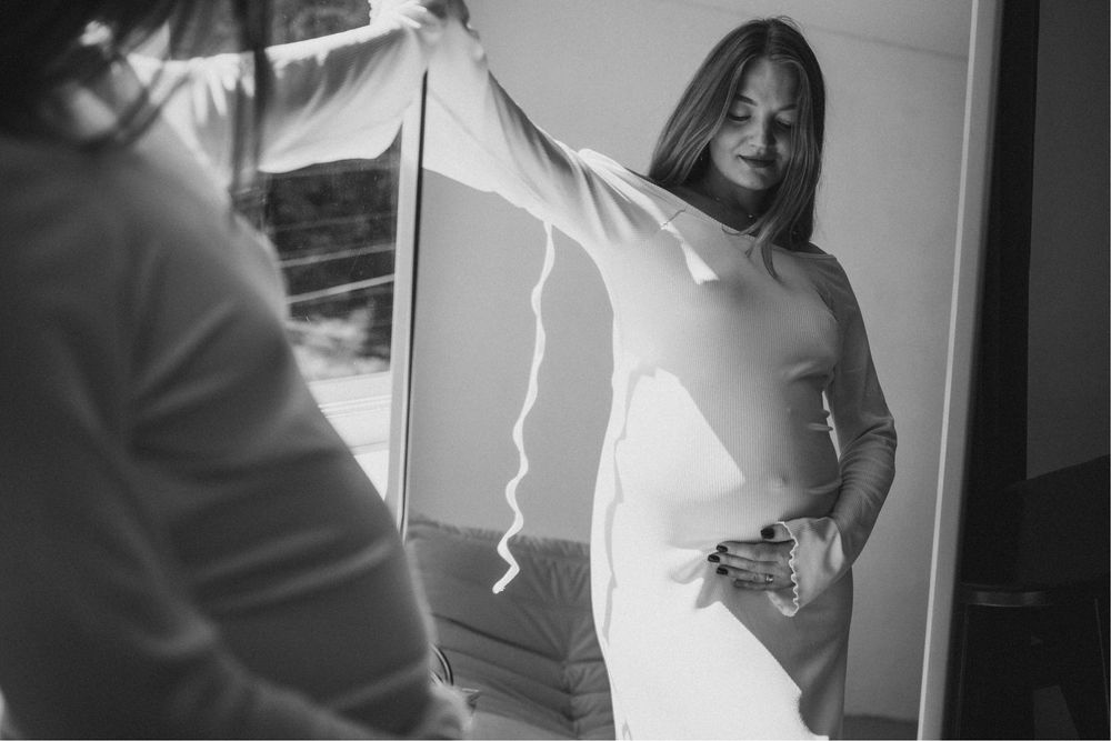 Біла довга сукня, відкрита спина, для вагітних/іотосесії