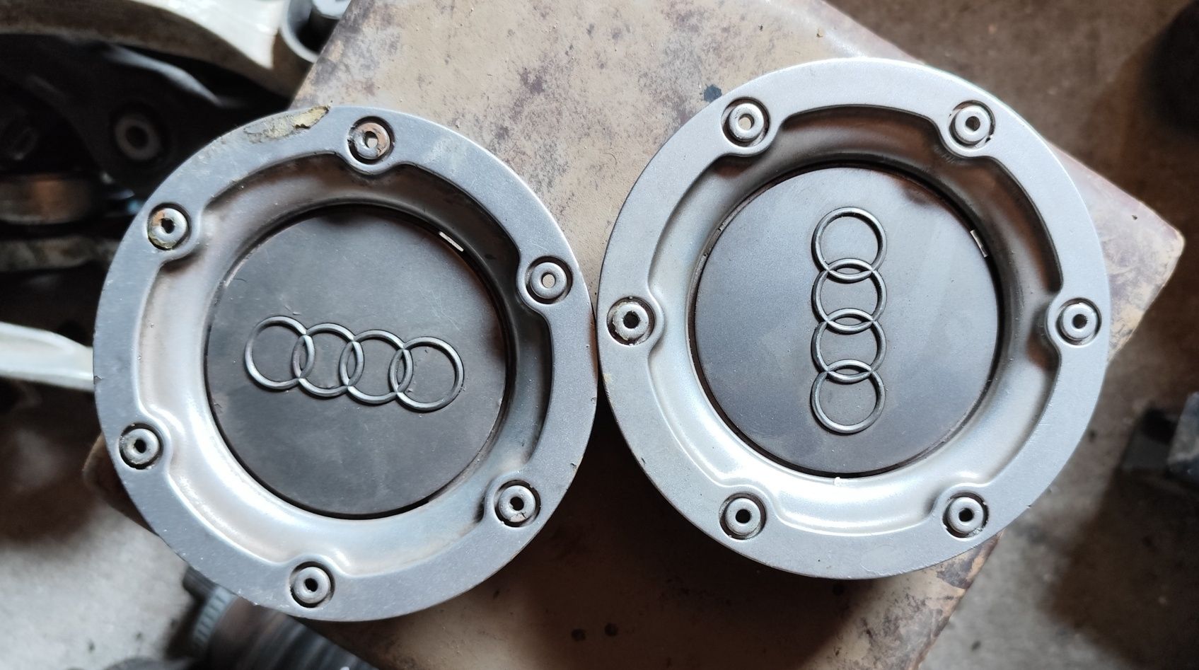 Audi A4 B6/B7 tampas jantes 17" Sline originais