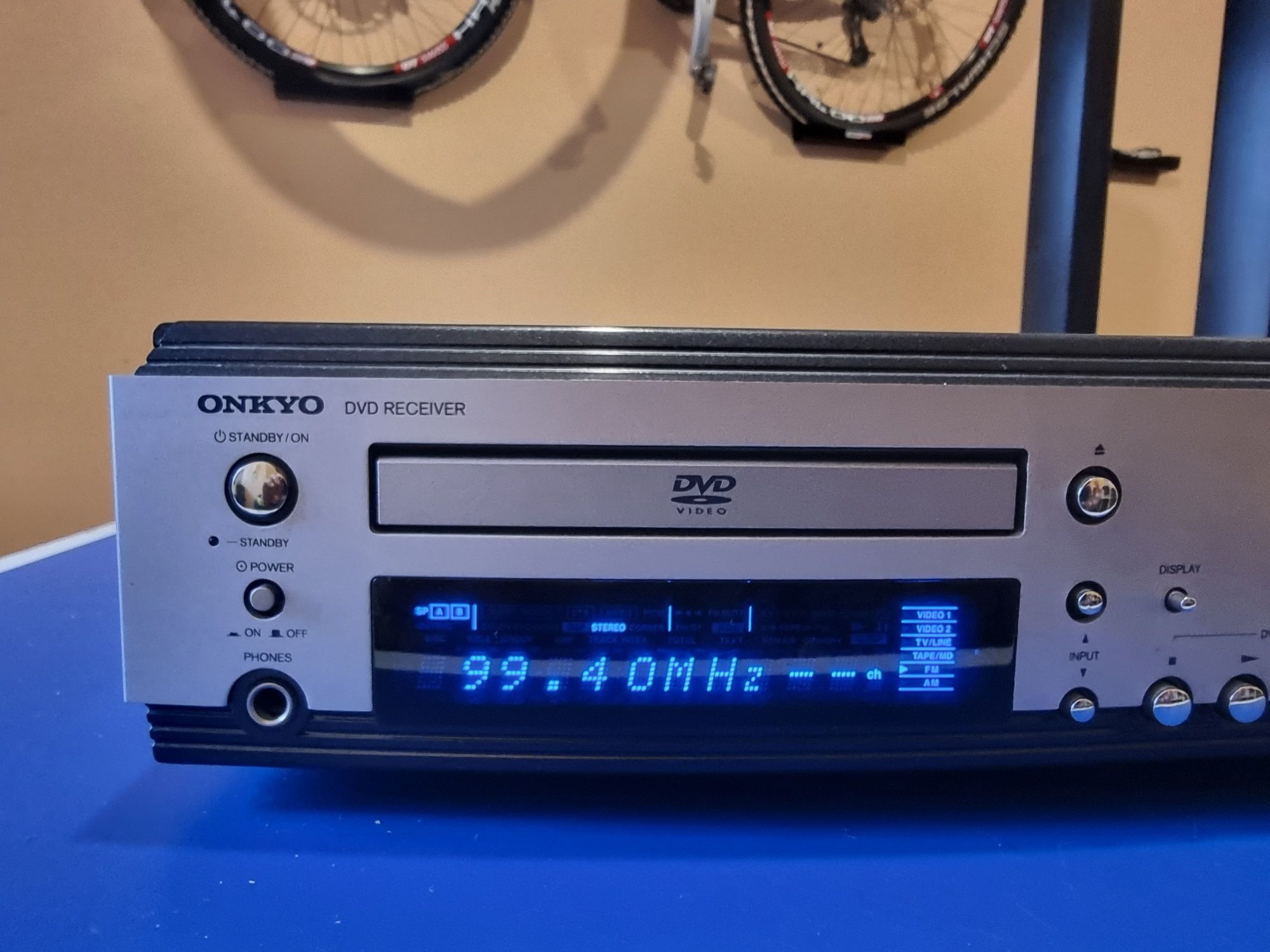 Onkyo amplituner kina domowego