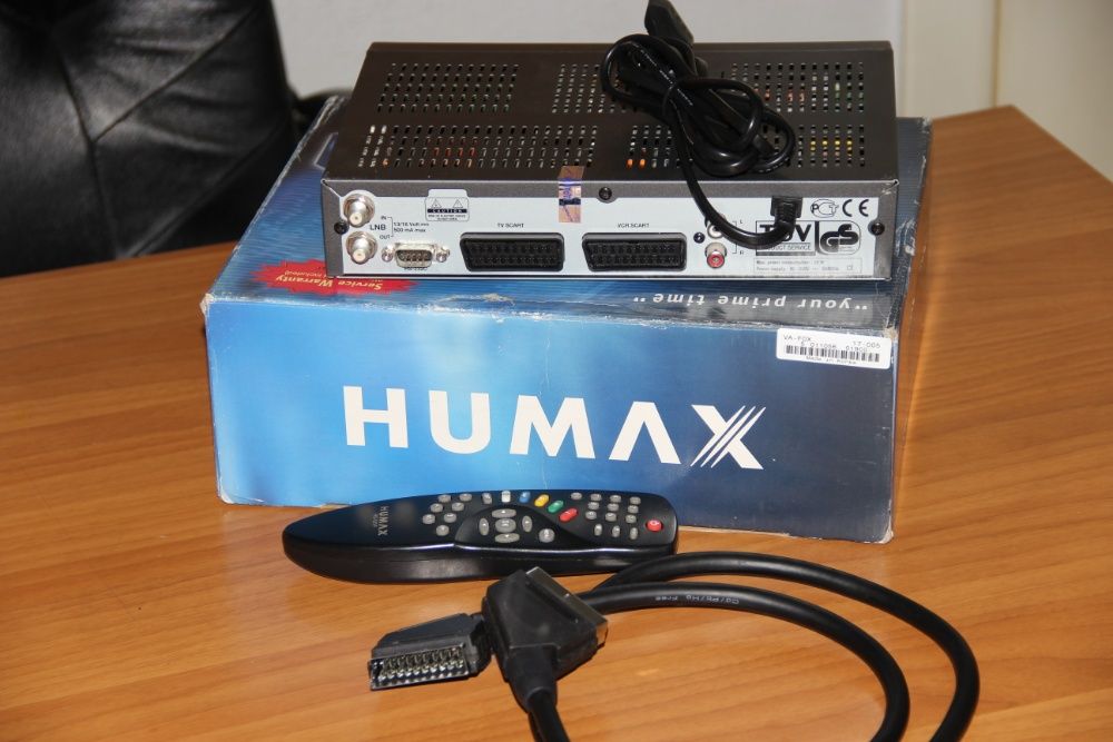 Humax VA-FOX DV3 ресівер супутник (Корея) пульт, кабель Scart-Scart 1м