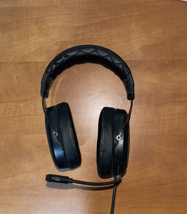 Headphones Corsair