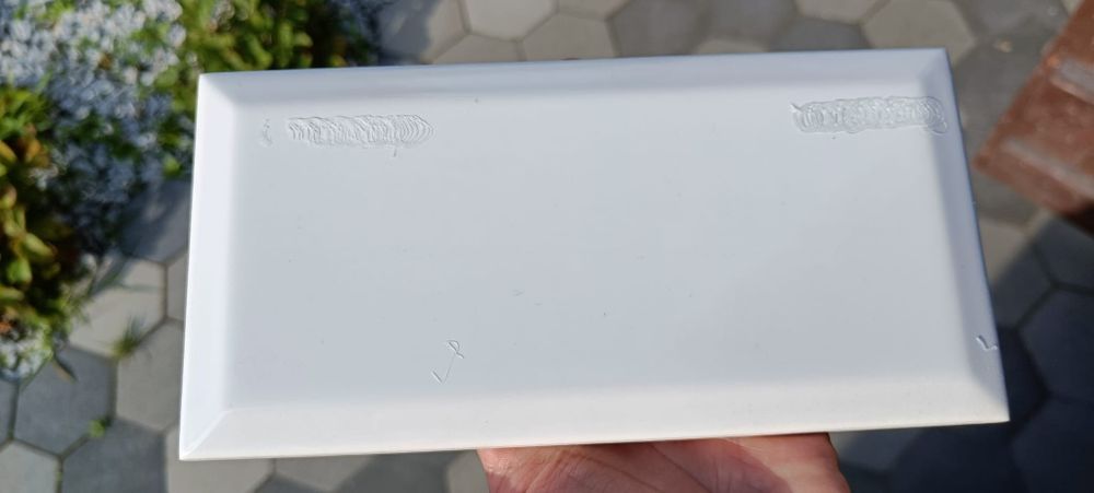 Glazura Tamoe Bianco 9.8x19.8 Ceramika Paradyż kolor biały