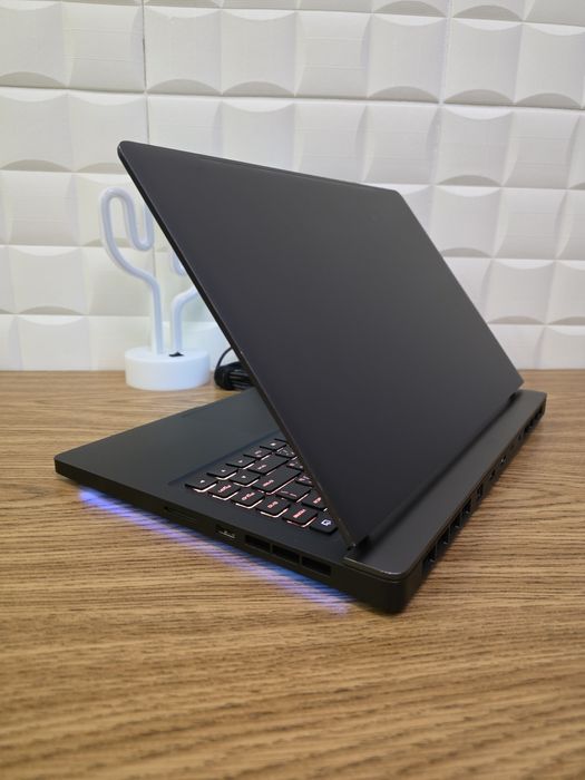 Игровой Xiaomi Mi Gaming 15.6 – Core i5/GTX 1050 Ti/32 ГБ/SSD 500гб