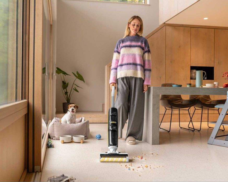 Пилосос, вологе прибирання і сушка 3 в 1 Karcher FCV 4 моющий пылесос