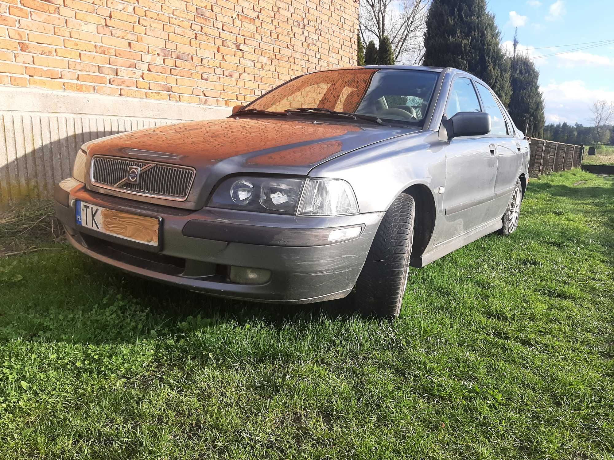 Sprzedam volvo s 40, 2001 rok, benzyna +LPG, uszkodzony silnik