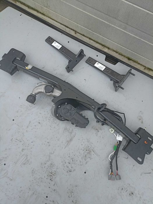 Hak holowniczy polestar 2 elektryczny nowy oryginal