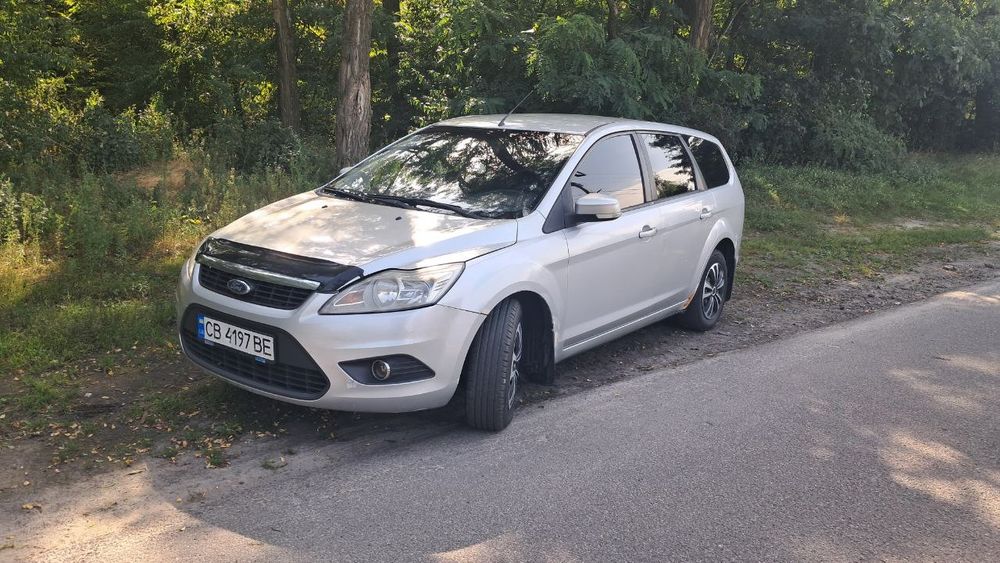 Форд фокус 2 .2008р в.Газ бензин