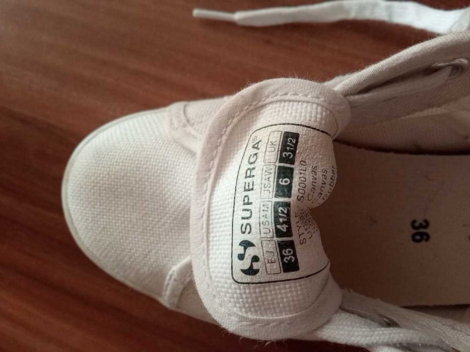 Кроссовки 36р-23.5см