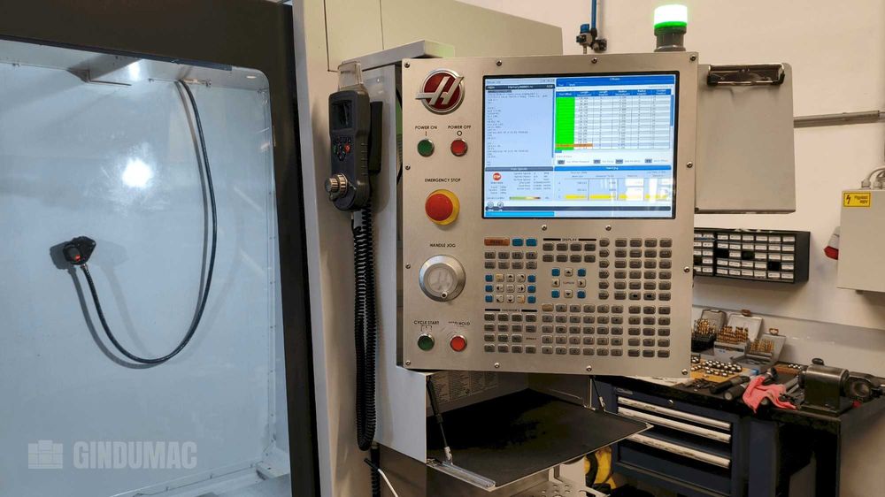 HAAS VF-3SSYT z HRT 210 4X – 2018, 4 osie, centrum obróbcze CNC