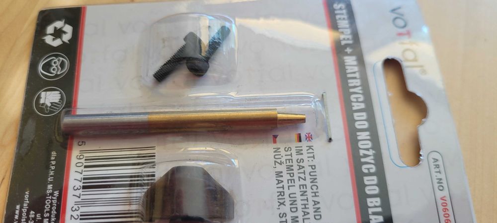 Stempel + matryca do nożyc do blachy VOTFAL
