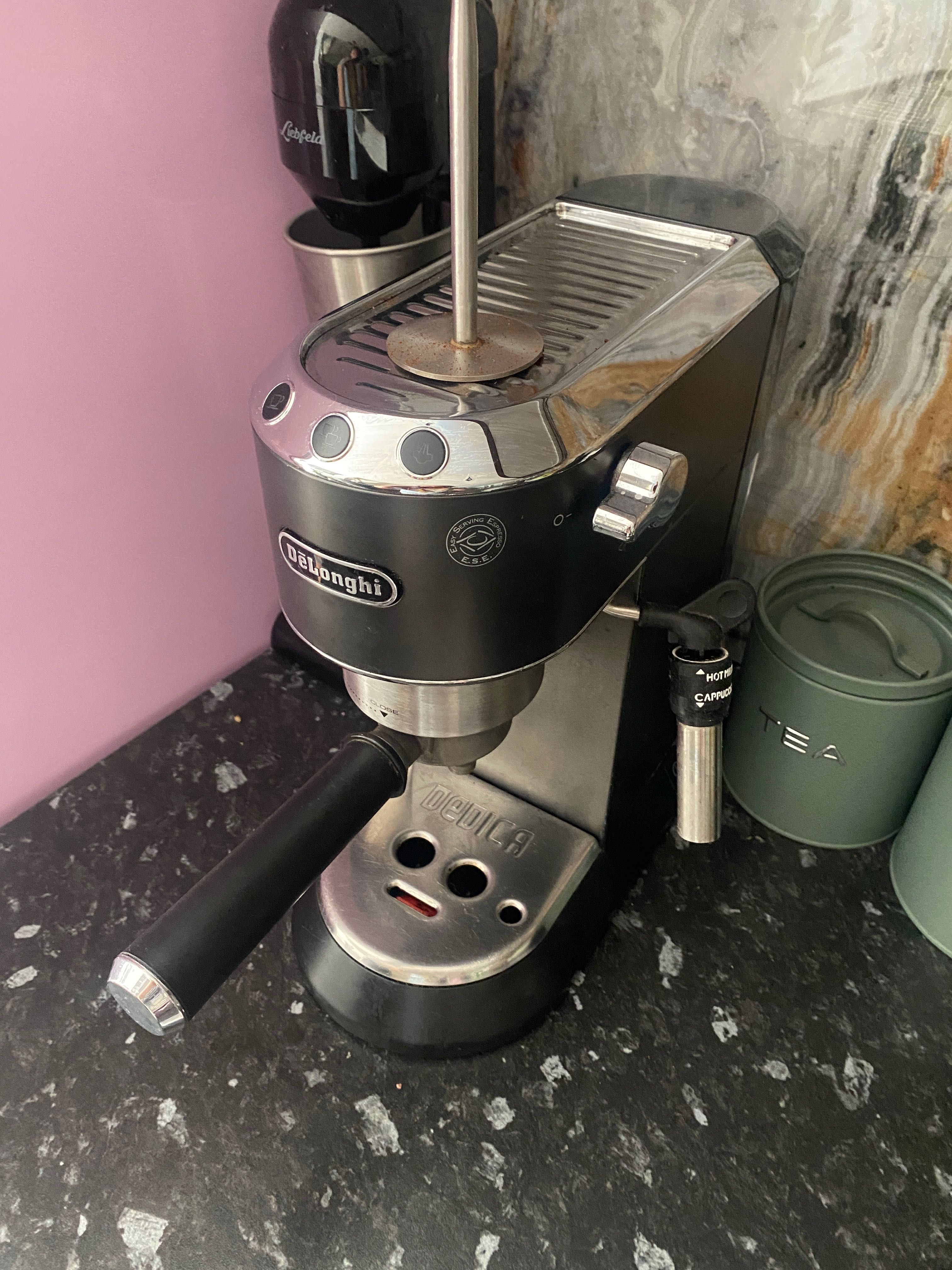 Ekspres do kawy DeLonghi